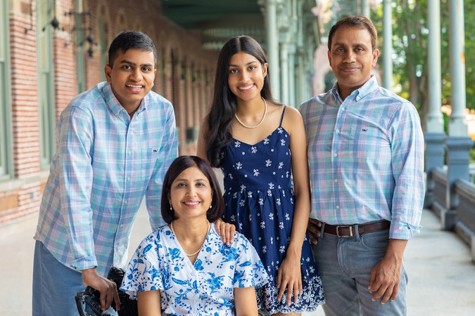 Family Professional Photoshoot Session Photo Portrait Service Florida