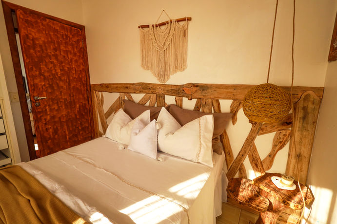 quarto 01 - 05 (1).jpg