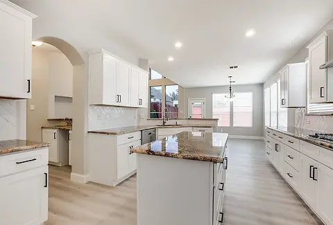 kitchen after garland.webp