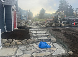 Custom Flagstone Stairs & Pathway