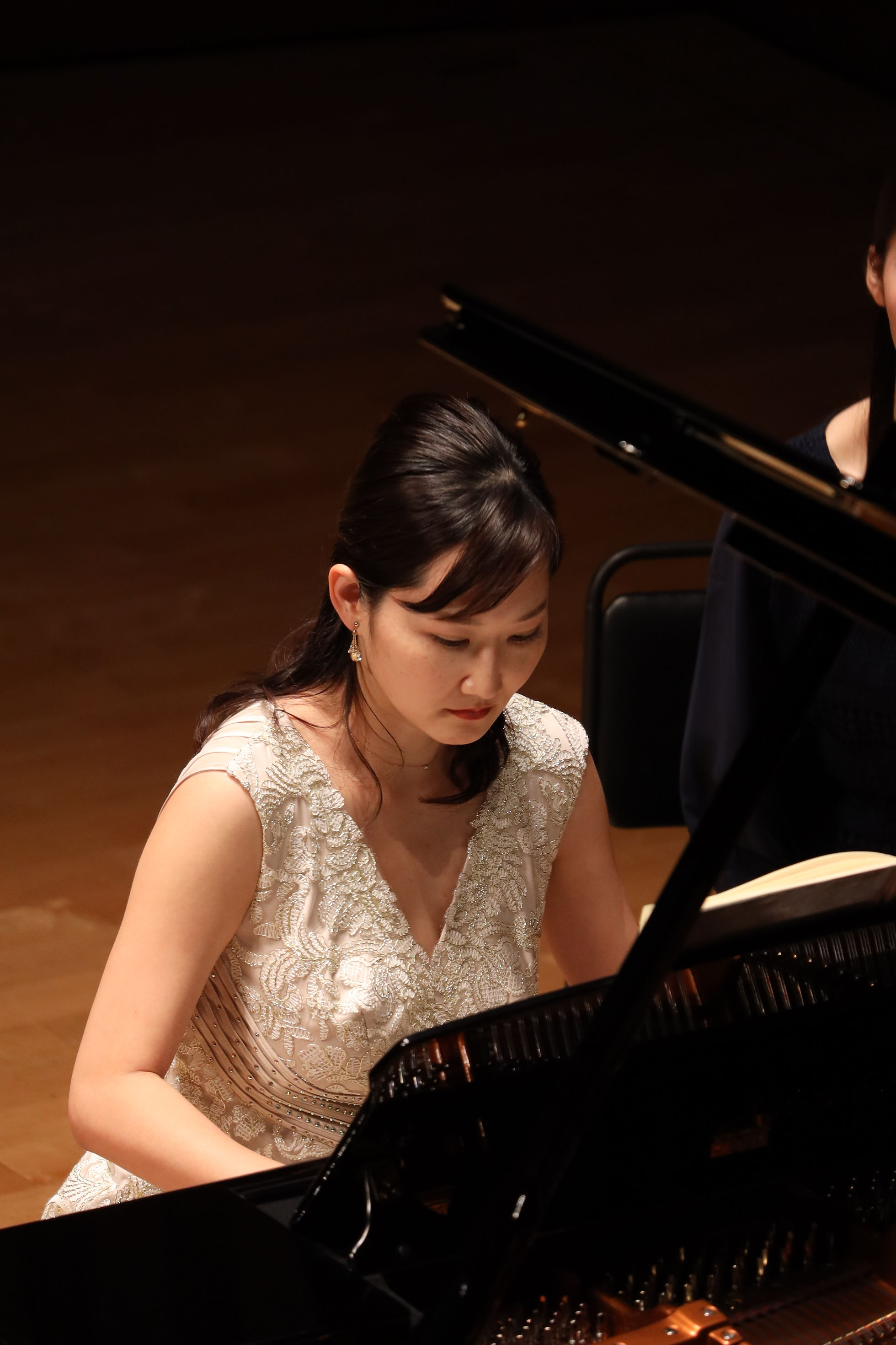 池浦七菜子official website
