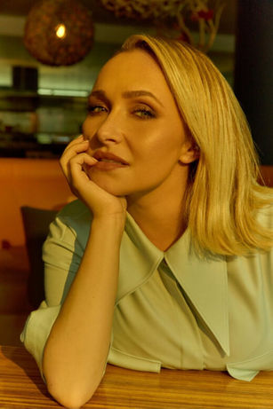 American Actress Hayden Panettiere, best known for her roles in Heroes and Nashville, has died at the age of 36.
