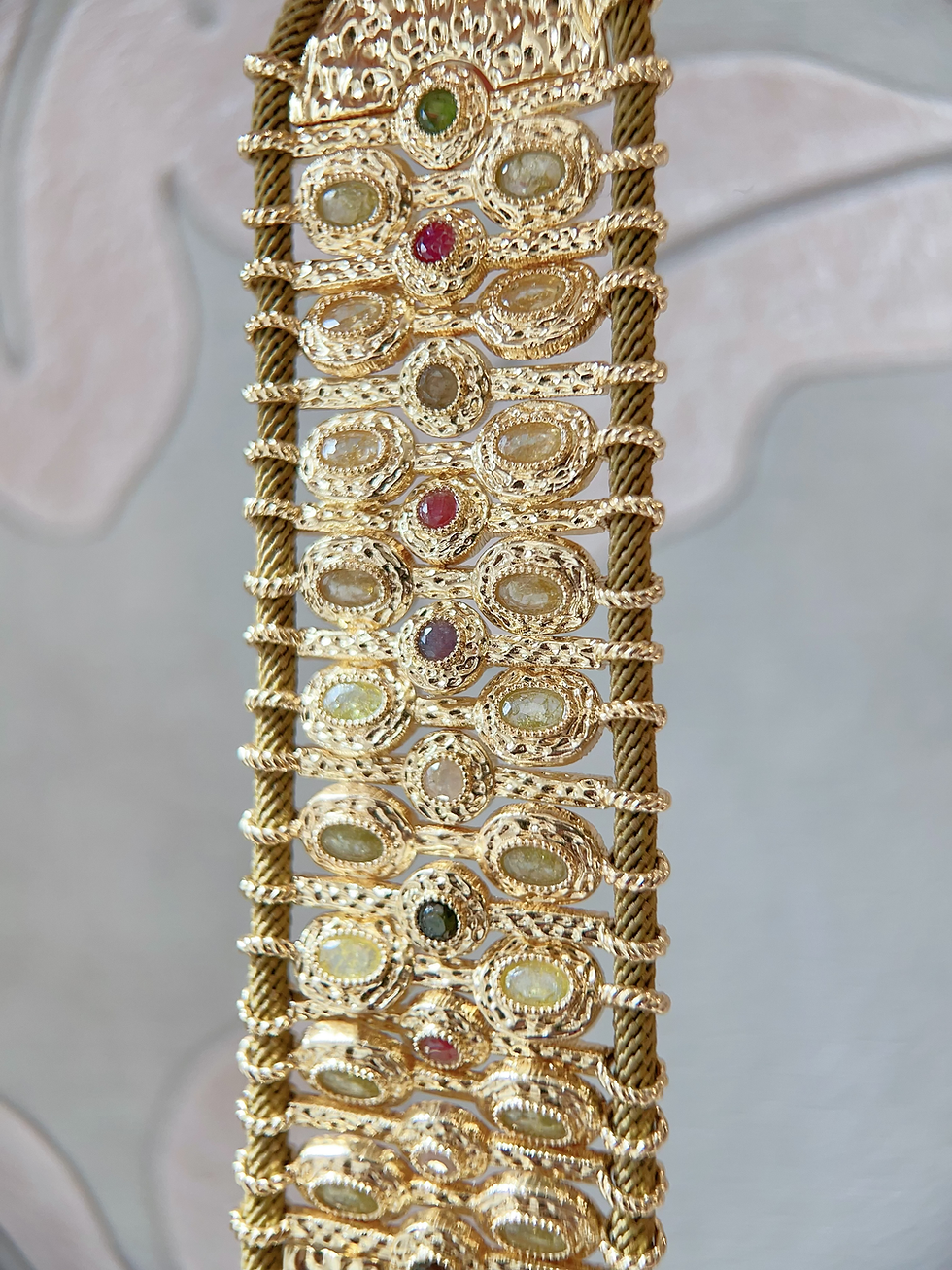 Miniature : Bracelet HABAHA - manchette pierres naturelles tourmaline