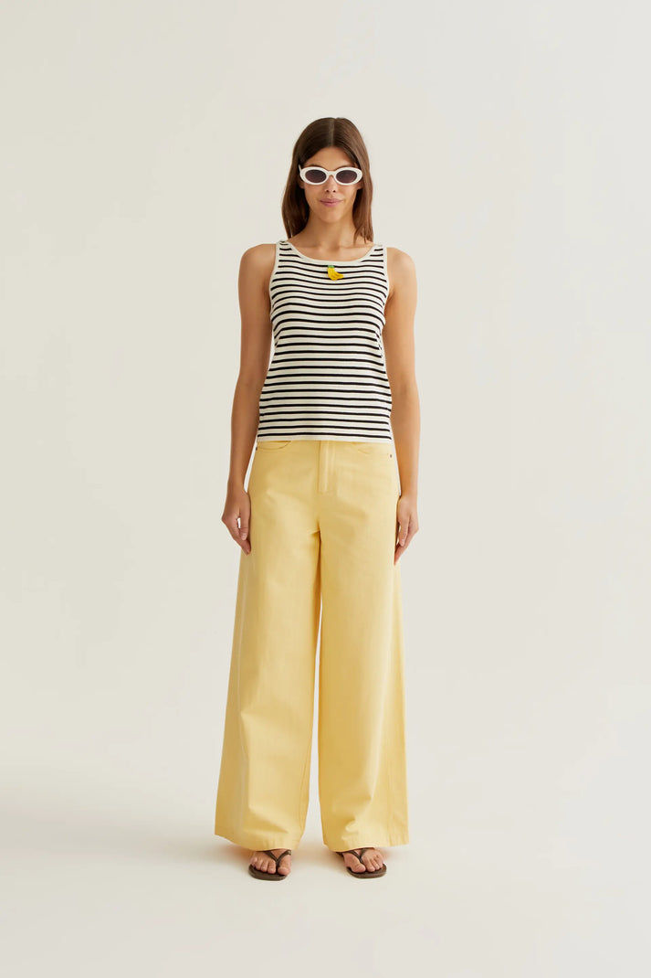 Thumbnail: COMPANIA FANTASTICA - Haut rayé noir et blanc avec broderie banane