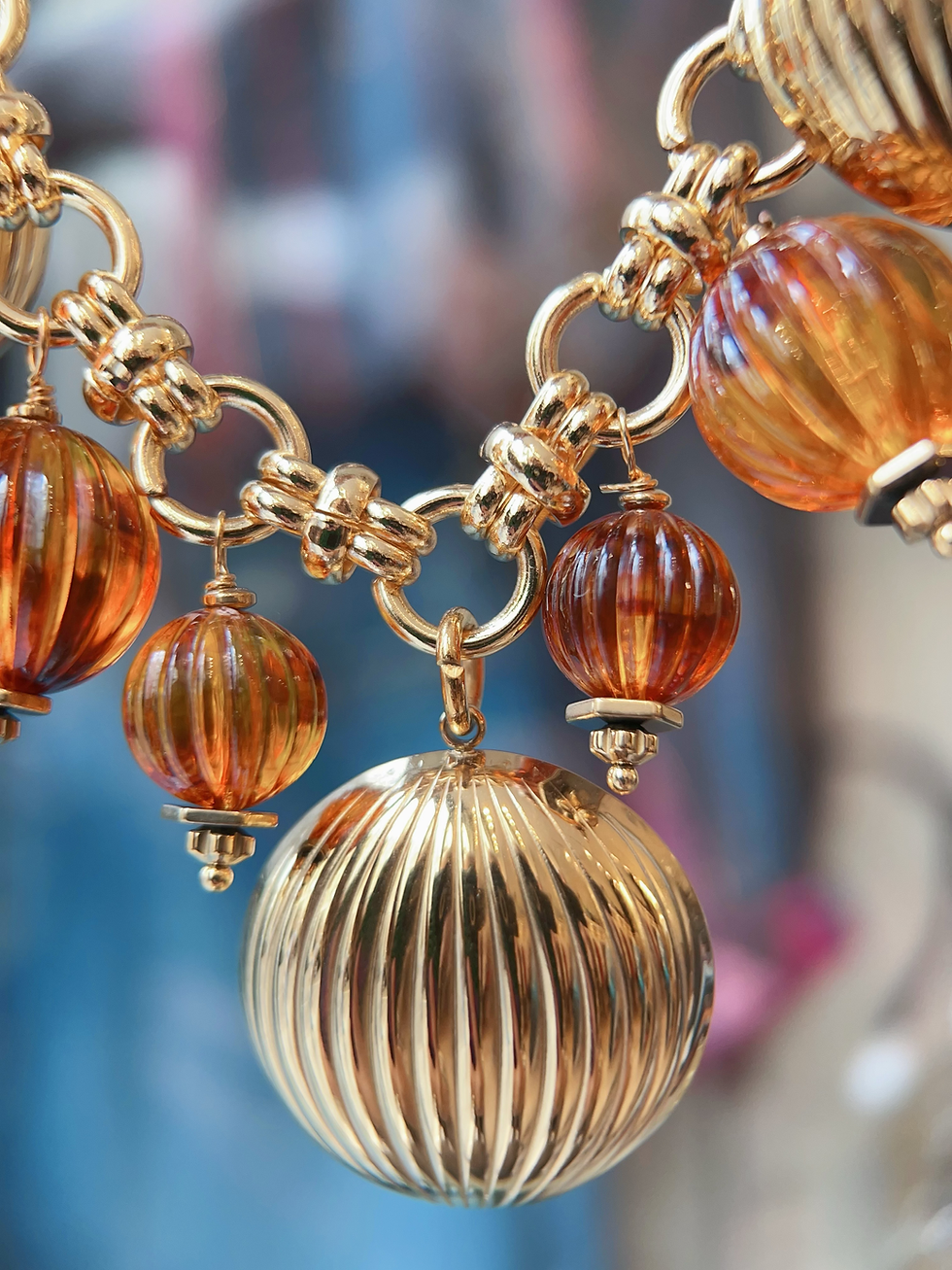 Thumbnail: Collier - HABAHA - chaine cercle alterné pampilles résine boule orange
