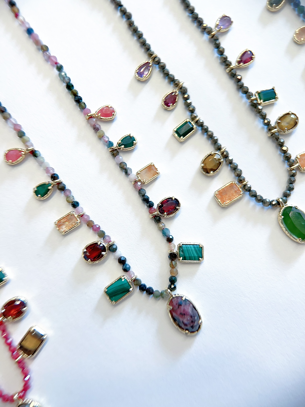 Miniature : Collier - HABAHA - fil perlés pampilles pierres A