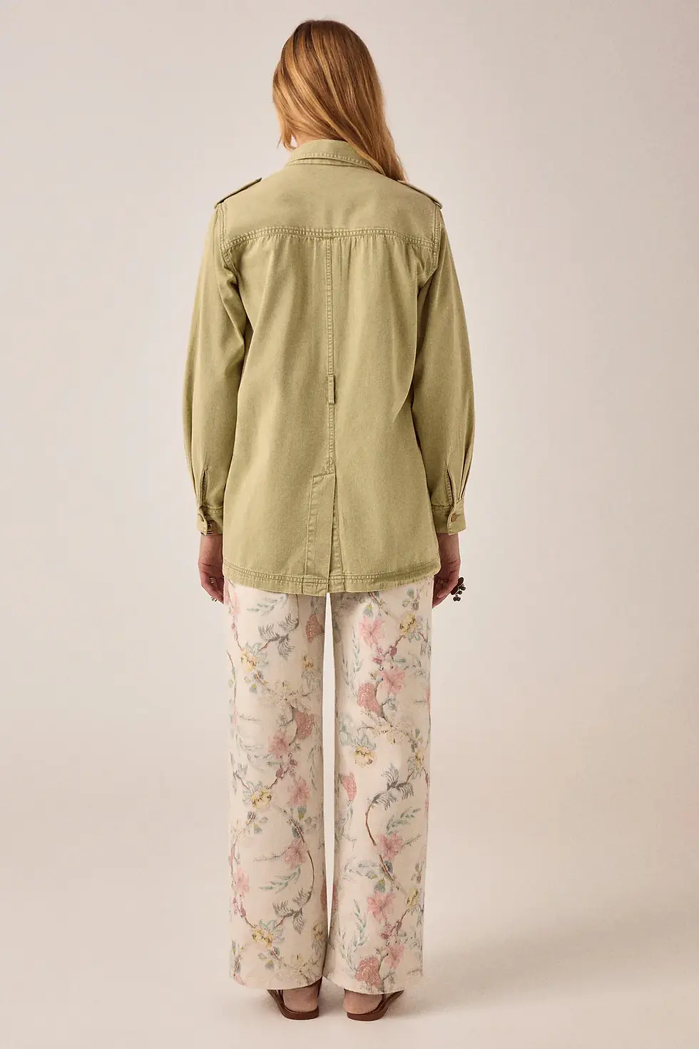 Thumbnail: Maison Hotel - NOA JACKET Army Khaki