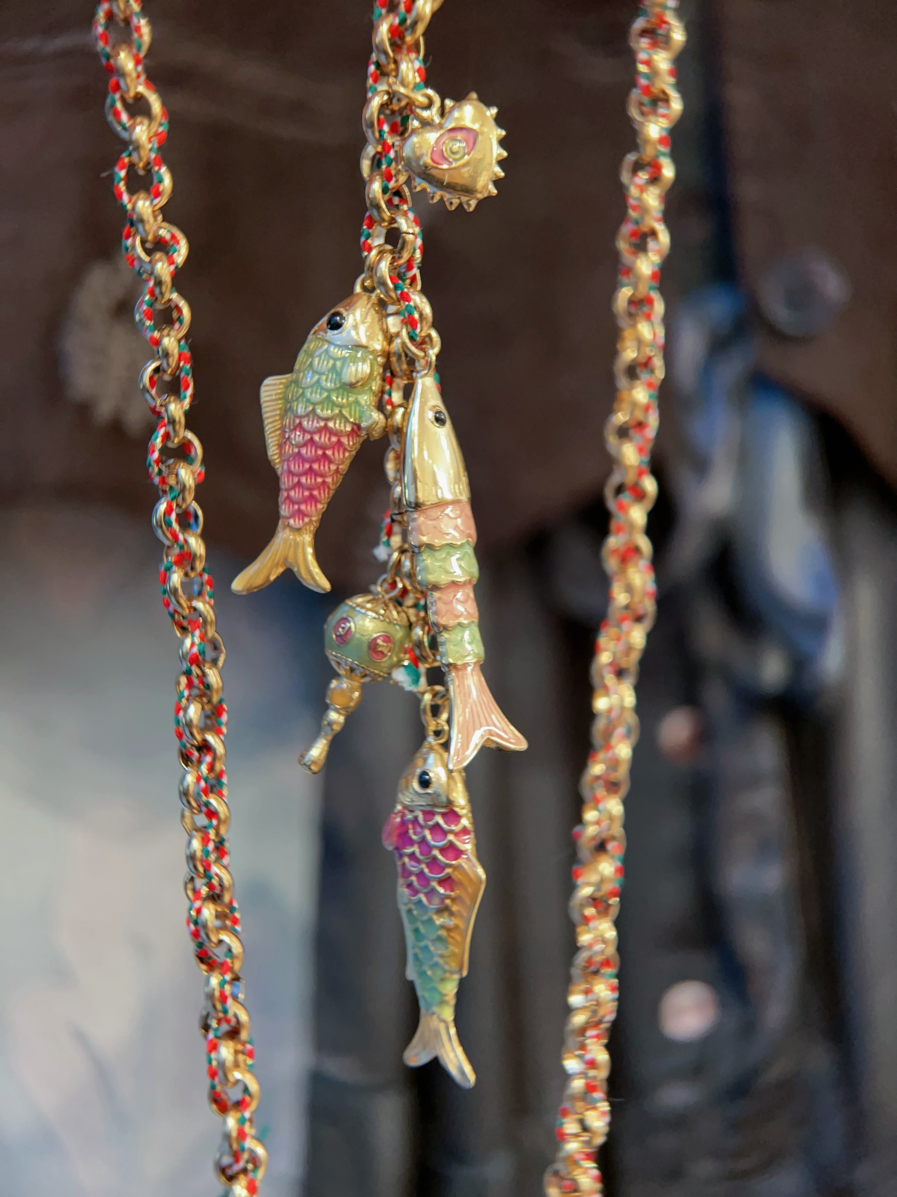 Sautoir HABAHA - maillon jaseron décoré fil 3 poissons