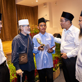 Wisuda 19  Andalus Website