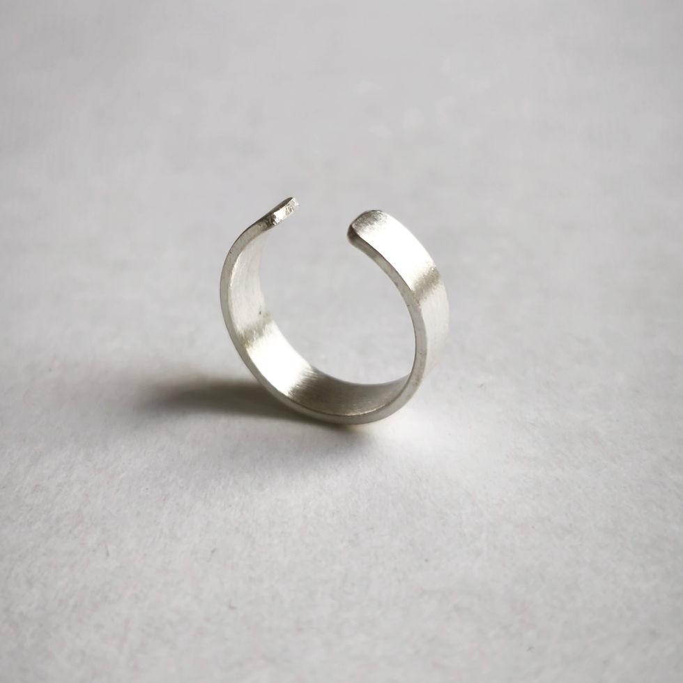 Thumbnail: Flat ear cuffs - Silver Earring n34- Matte silver