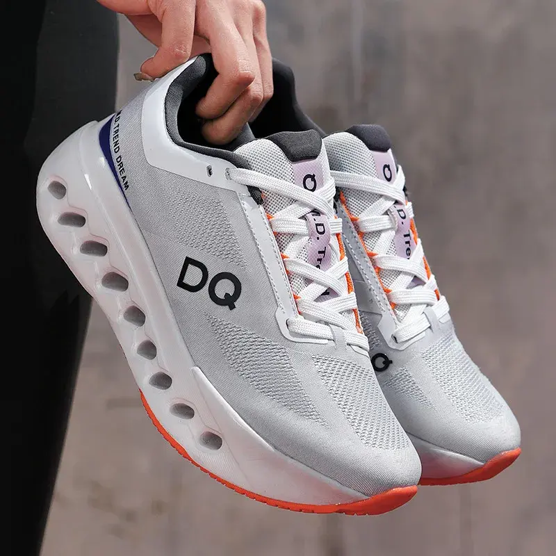 Men Women Comfortable Shoes Unisex Breathable Mesh Walking on Ultralight Outdoor