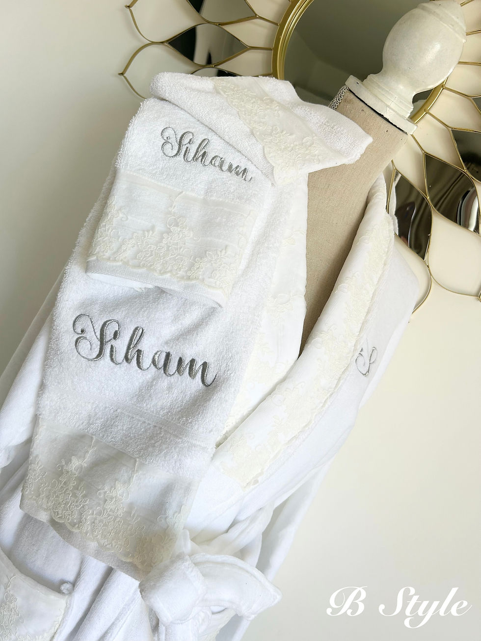 Miniature : peignoir de mariée personnalisé brodé peignoir en velours luxe cadeau de mariage cadeau mariée peignoir brodé B Style