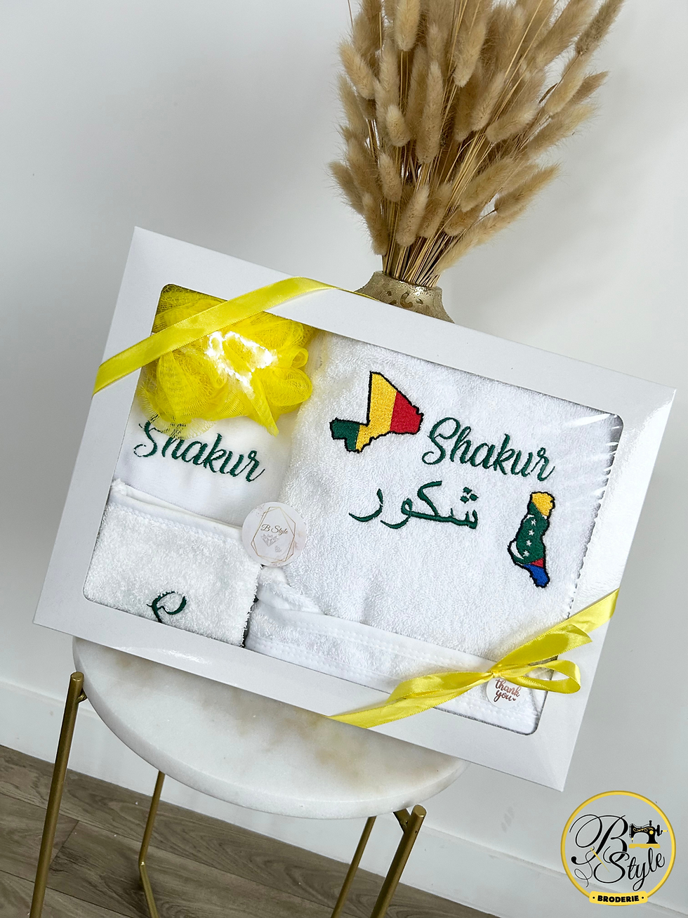 Miniature : peignoir de bain bébé enfant blanc personnalisé avec prénom brodé set 3 pièces avec mini s