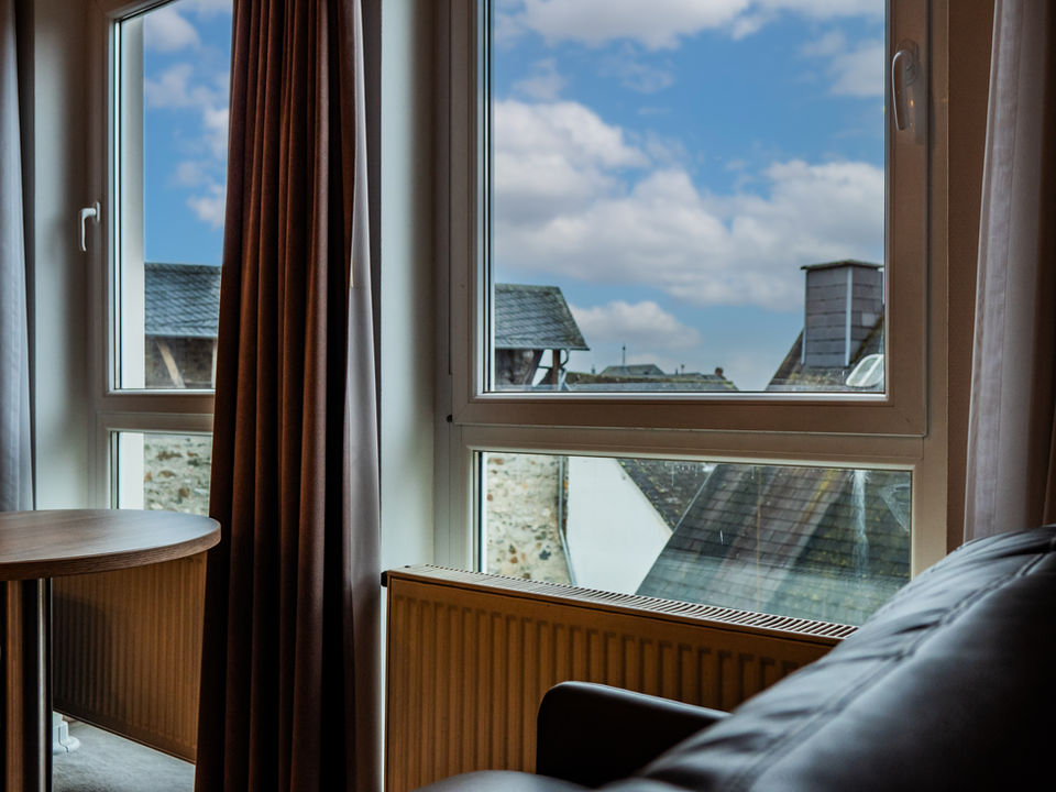 Blick vom Hotelzimmer auf Wetzlarer Dächer