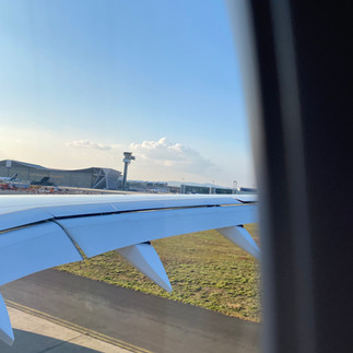 Ausblick aus startenden Flugzeug