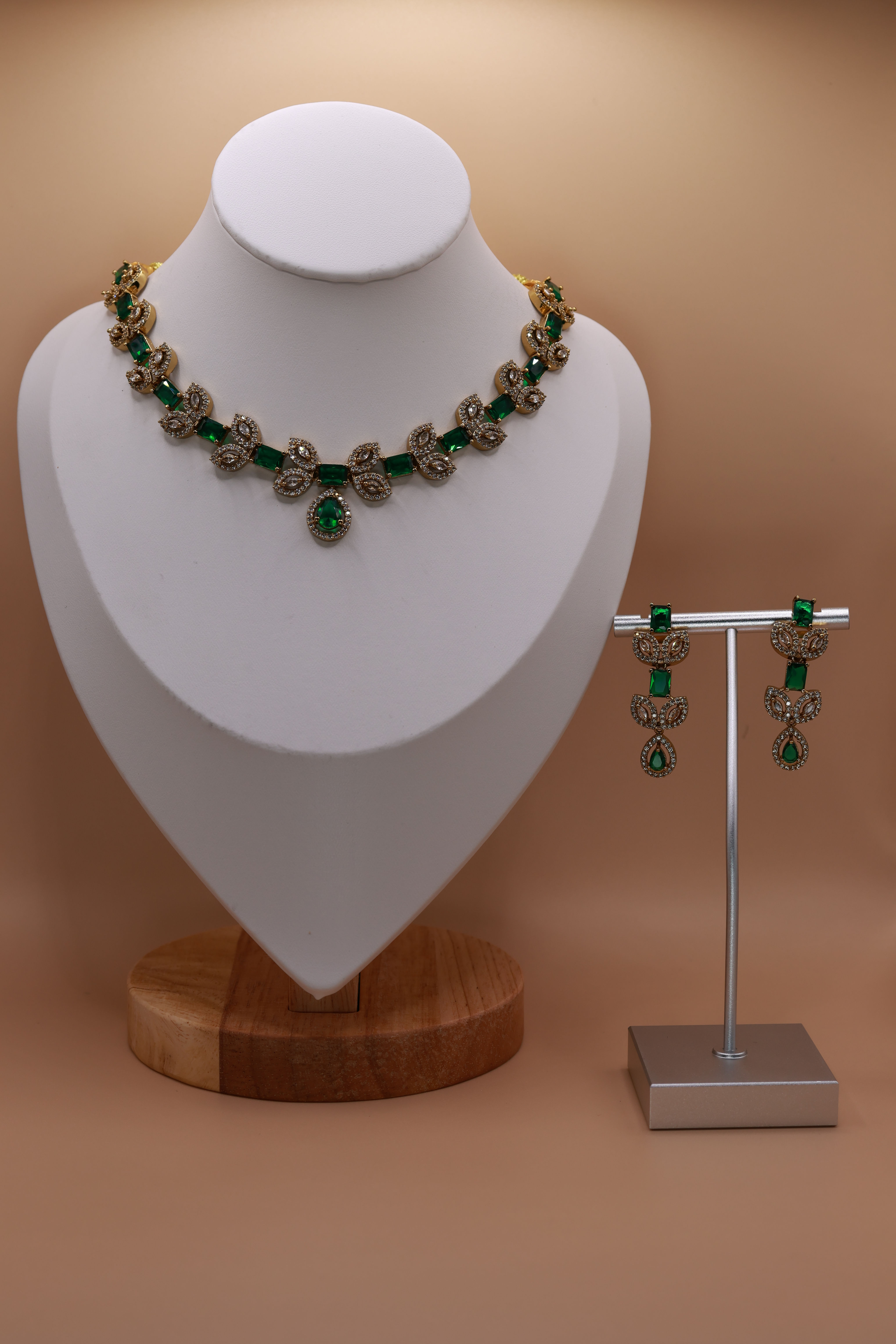 Necklace Set E29