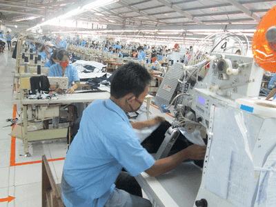 Seam sealing machine.