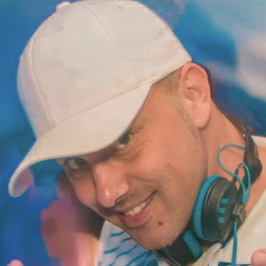 DJ S-CUT