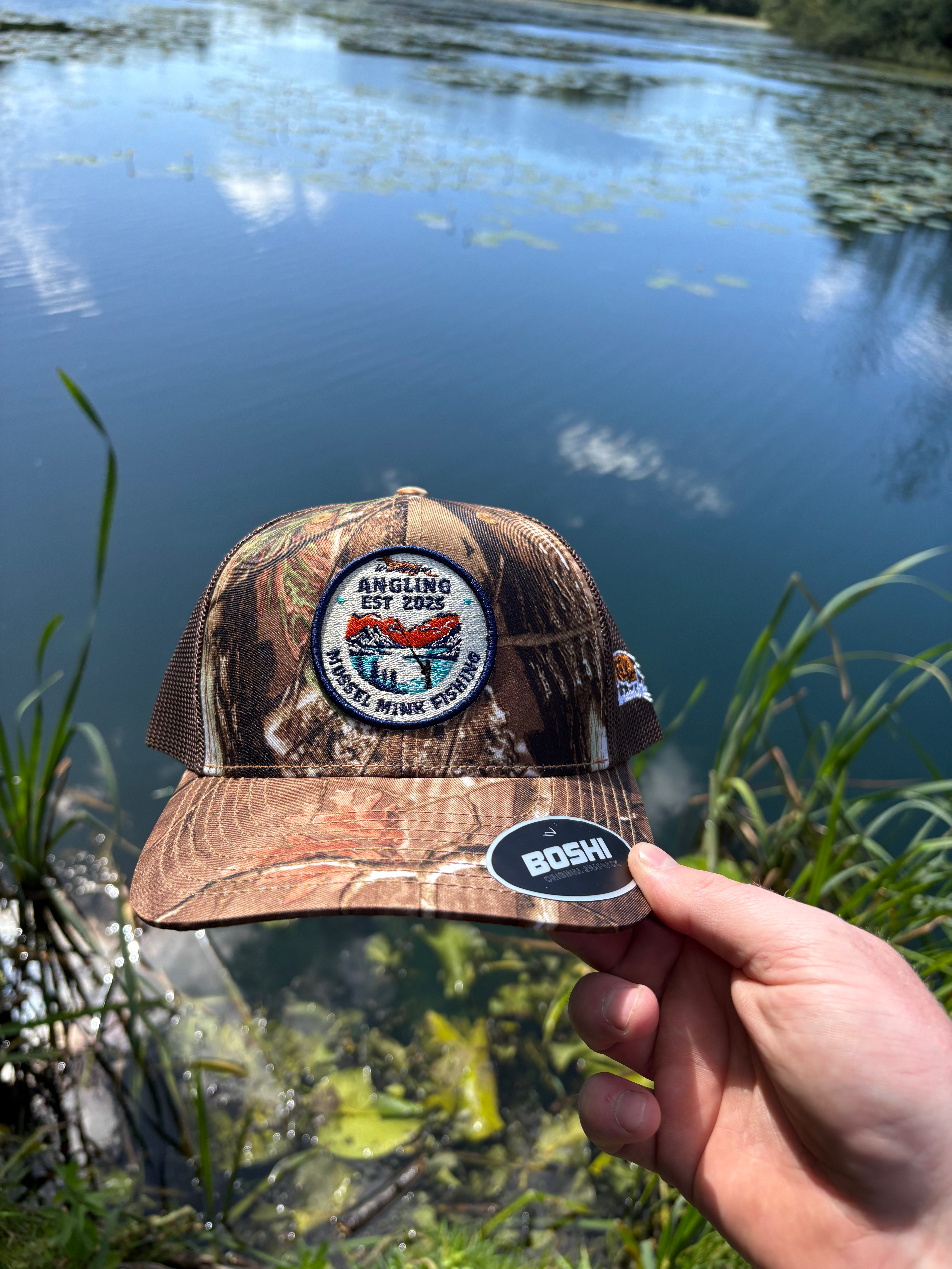 Mussel mink camo hats