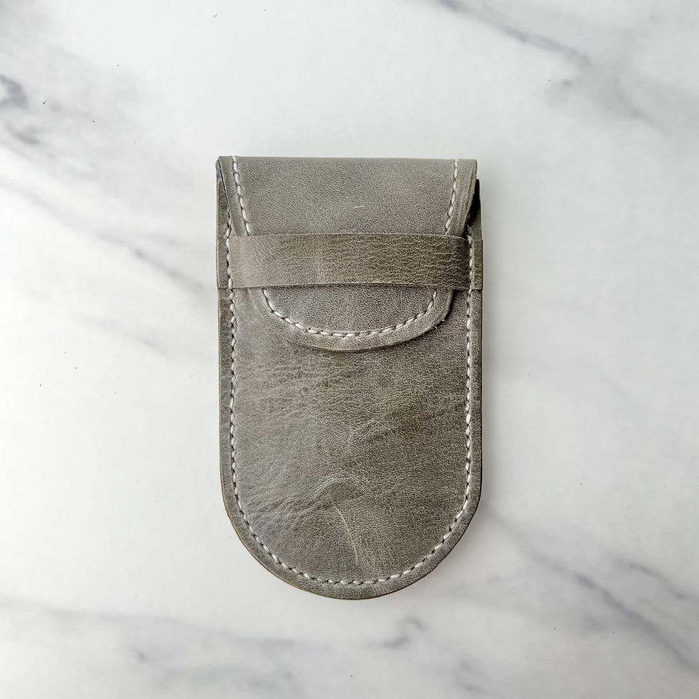 Thumbnail: Leather Watch Pouch Grey (Rounded)