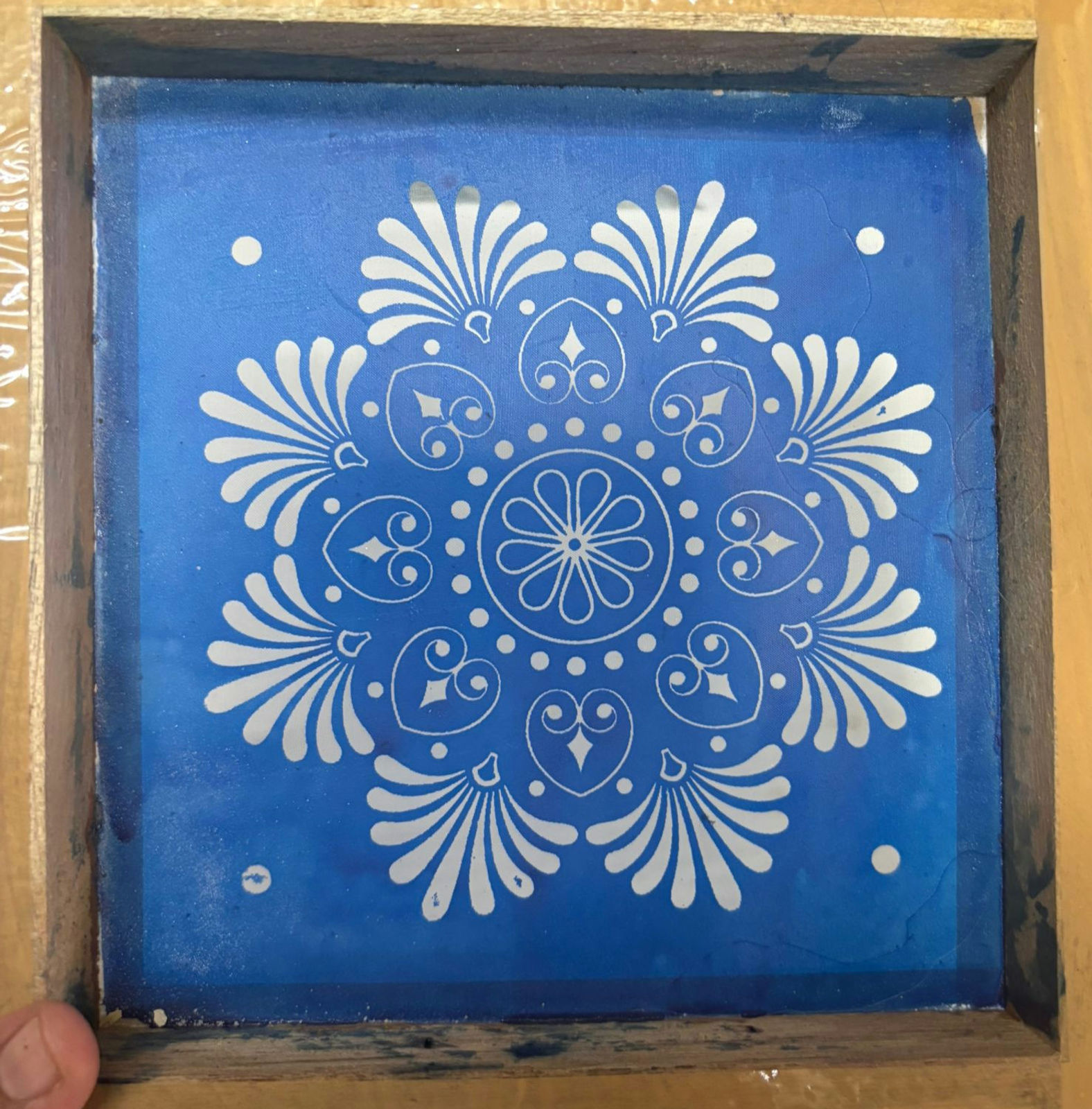 New petal design rangoli stencil 