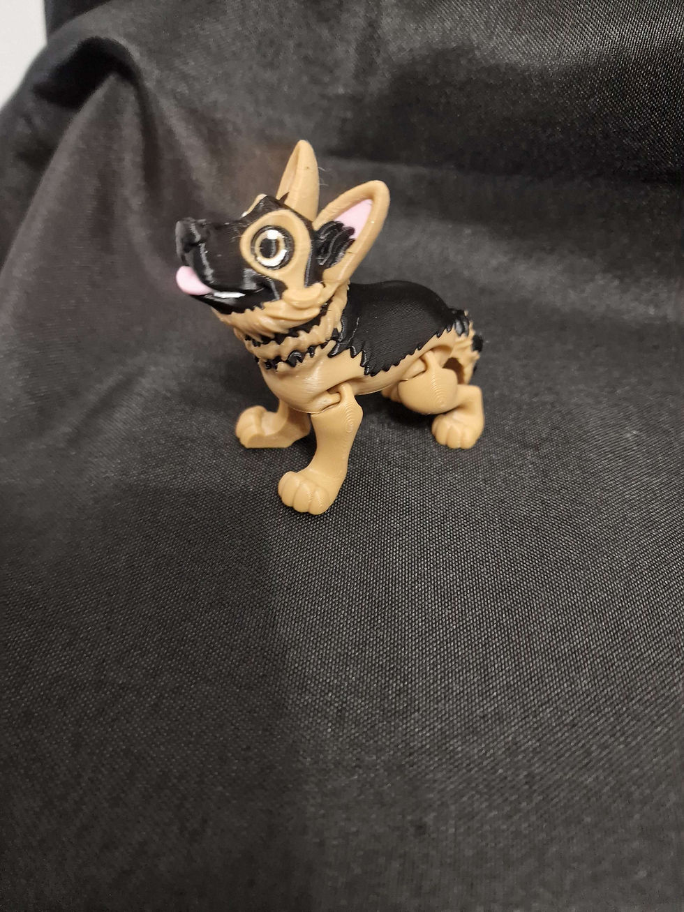 Thumbnail: German Shepherd Dog articulated fidget toy