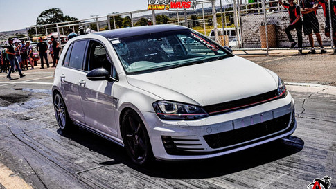 9. VW GOLF 7 GTI - 12.14 @ 185 km/h