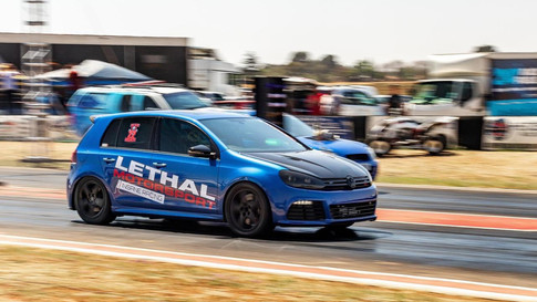 2. VW GOLF 6 R - 10.05 @ 224.7 km/h