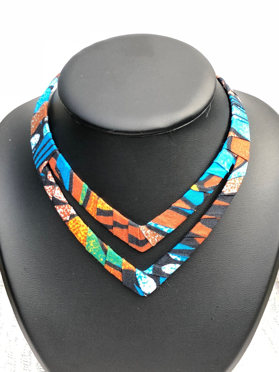 Miniature : Collier plastron en Wax inspiration ethnique V "wakanda"