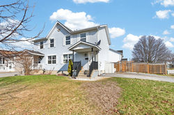 1-web-or-mls-2-print-907 Warburton Crescent-2