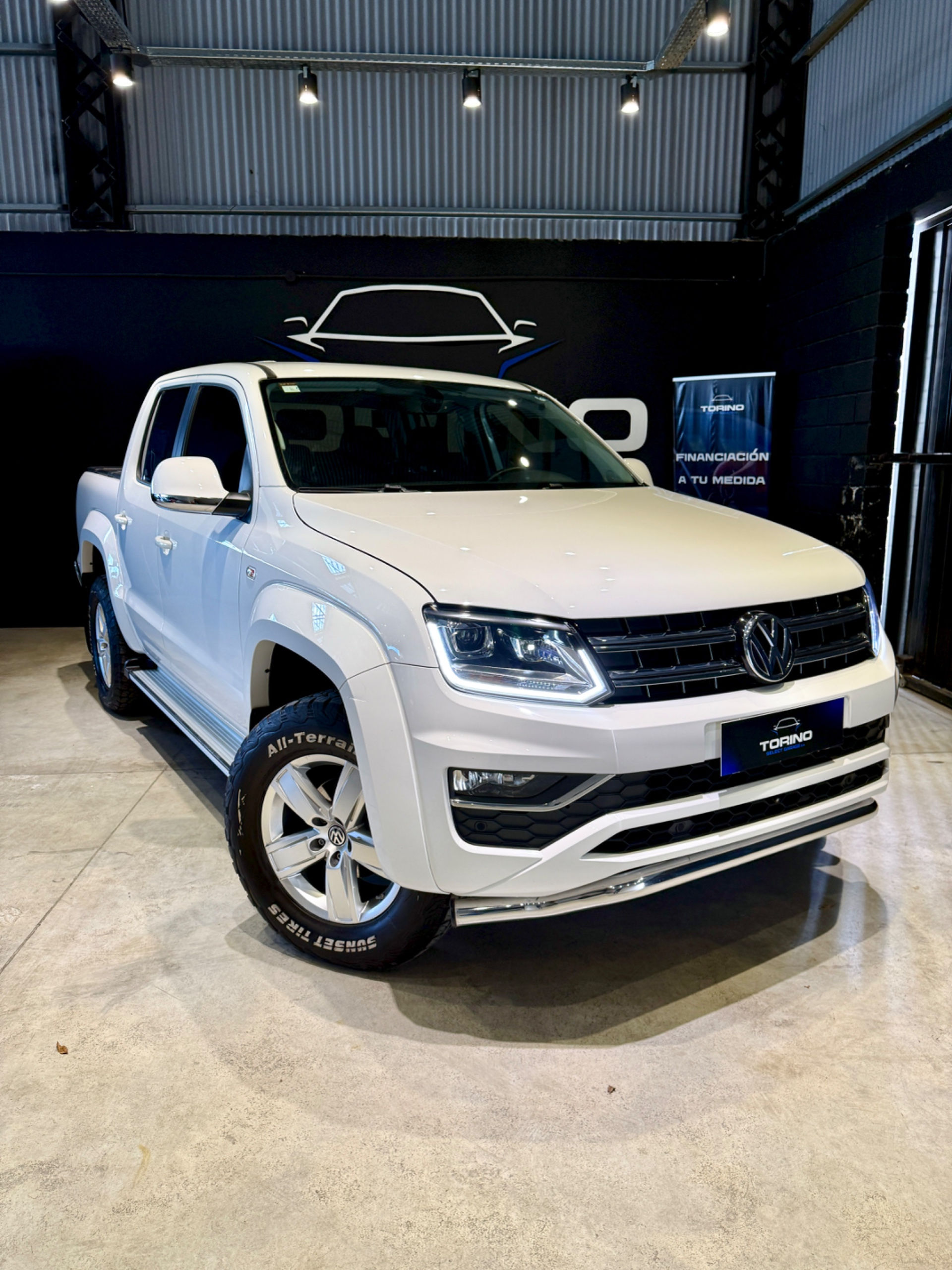 VOLKSWAGEN AMAROK HIGHTLINE 2.0