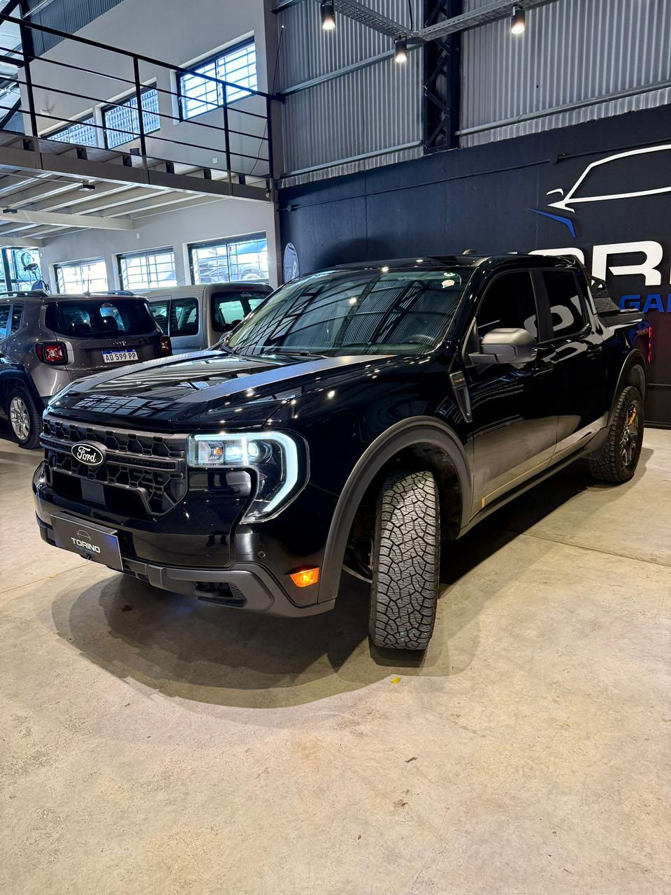 Miniatura: FORD MAVERIK TREMOR 2.0 AT