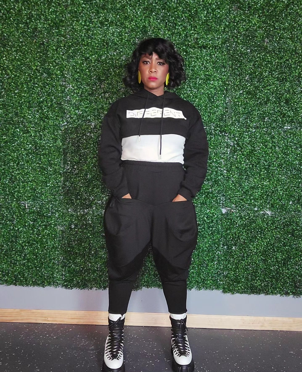 Thumbnail: IN THE POCKET - High Waist Jogger Pants - BLACK