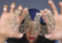 IT'S A MAZE Patterned Hoop Earrings - GOLD