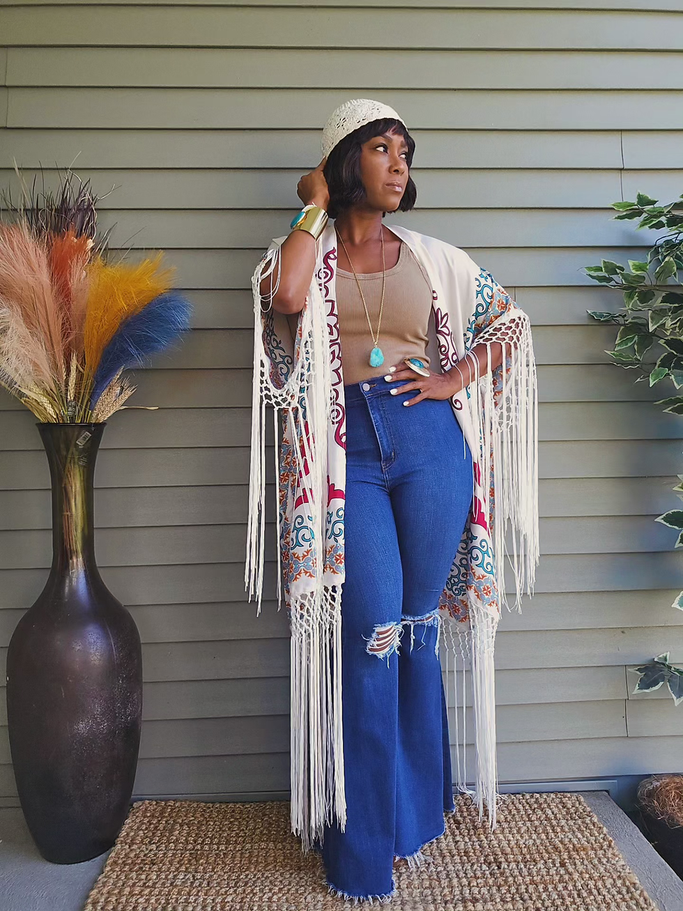 Thumbnail: URBAN HIPPIE Tassel Kimono