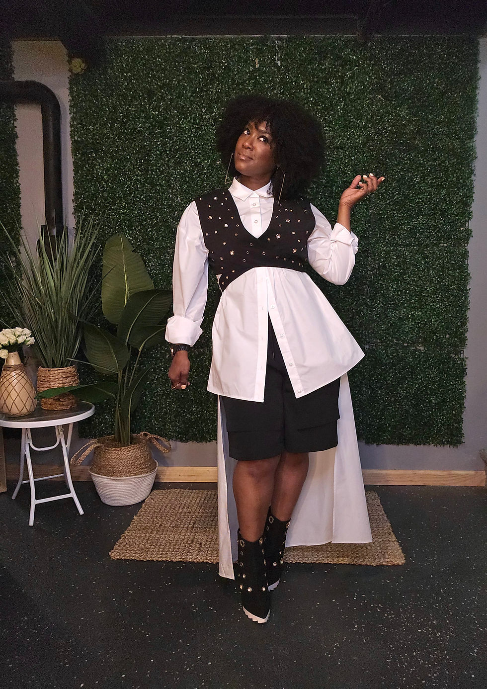 Thumbnail: RIVETING Cropped Wrap Vest