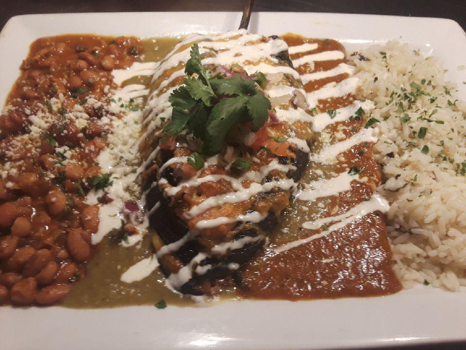 Pulled pork stuffed chile relleno.jpeg