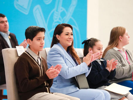 ENTREGA TERE JIMÉNEZ MÁS DE 5 MIL BECAS A ESTUDIANTES DE CALVILLO Y AGUASCALIENTES