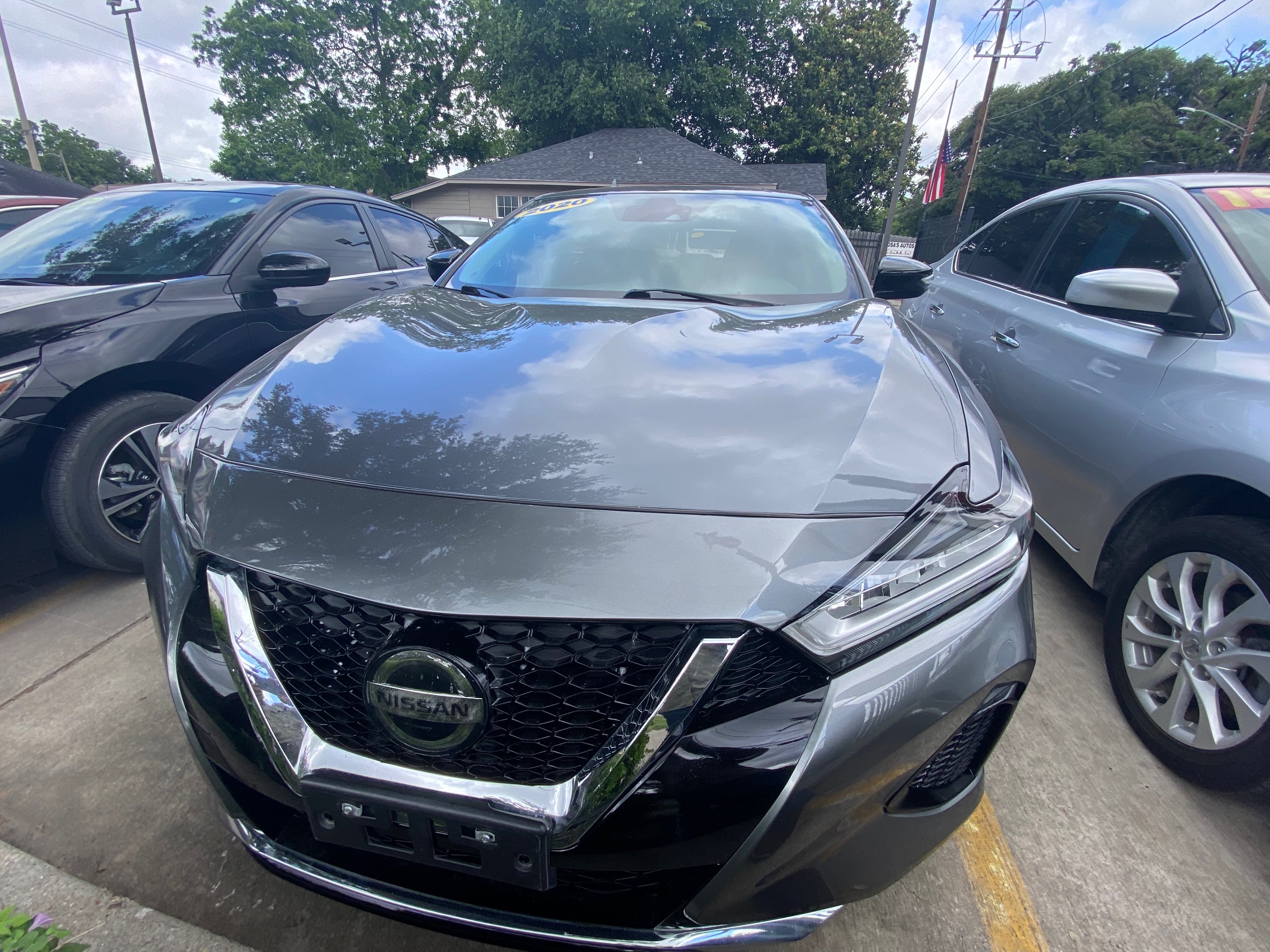 2020 Nissan Maxima SV's photo