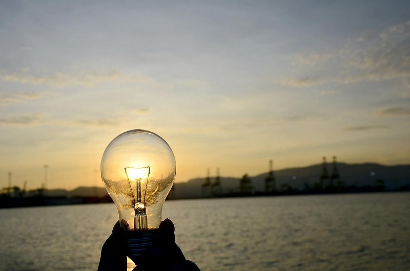 Lightbulb Moment: Blog: WHY AND HOW BODY POSITIVE THINKING BECAME A 'THING' IN MY LIFE