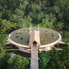 Four Seasons Sayan, Ubud: Iconic Entrance, Riverfront Villas, and Soul-Deep Serenity