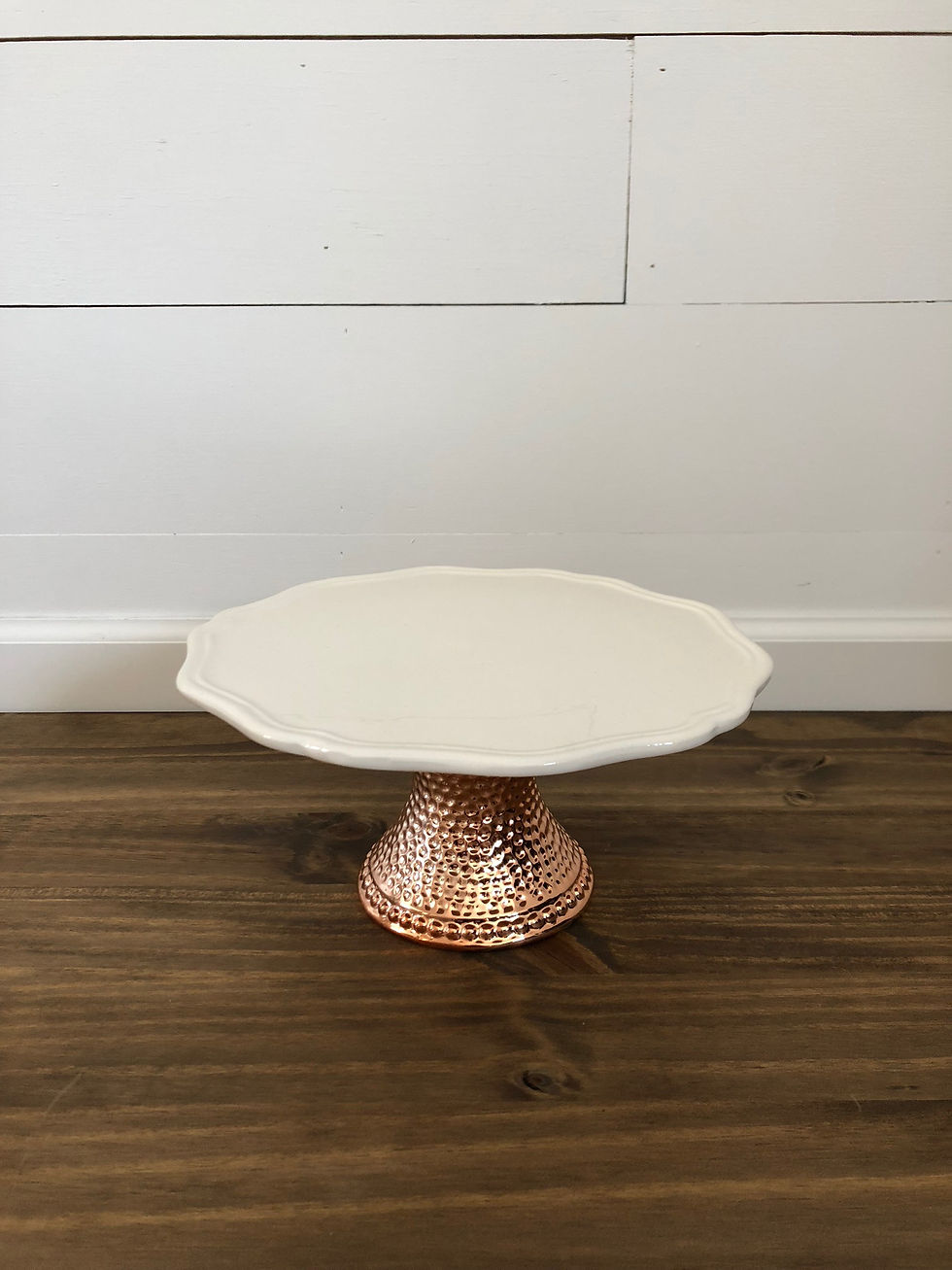 Sawyer Cake Stand