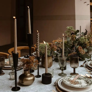 cozy tablescape for thanksgiving with candles