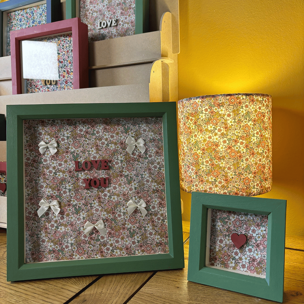 Thumbnail: Alternative image of Spring 'Heart Emoji' and 'Love You' box frames