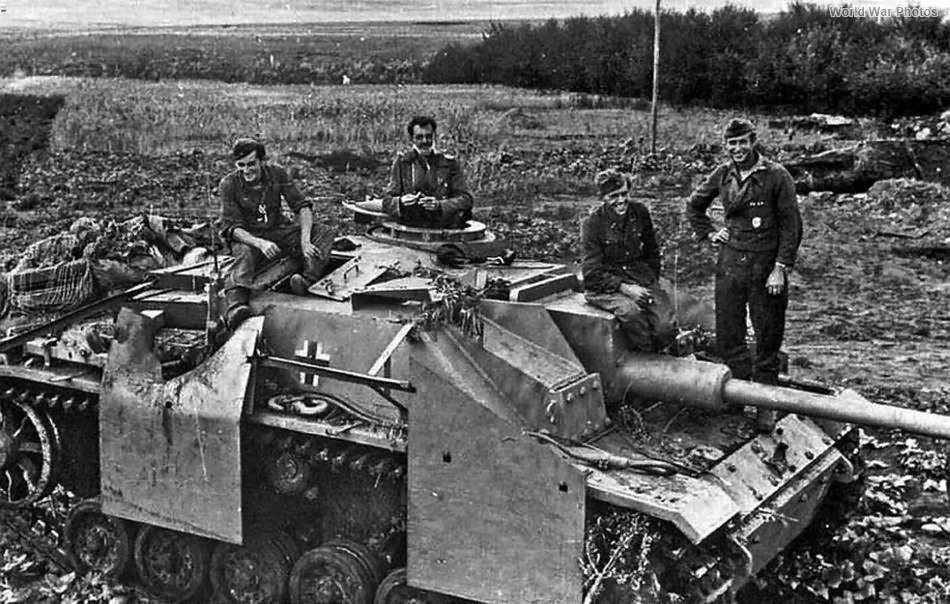 StuG_40_G_1943.jpg