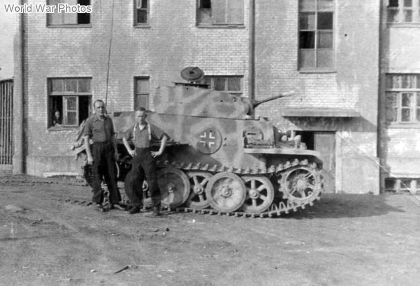 Panzer_II_ausf_J_2.jpg