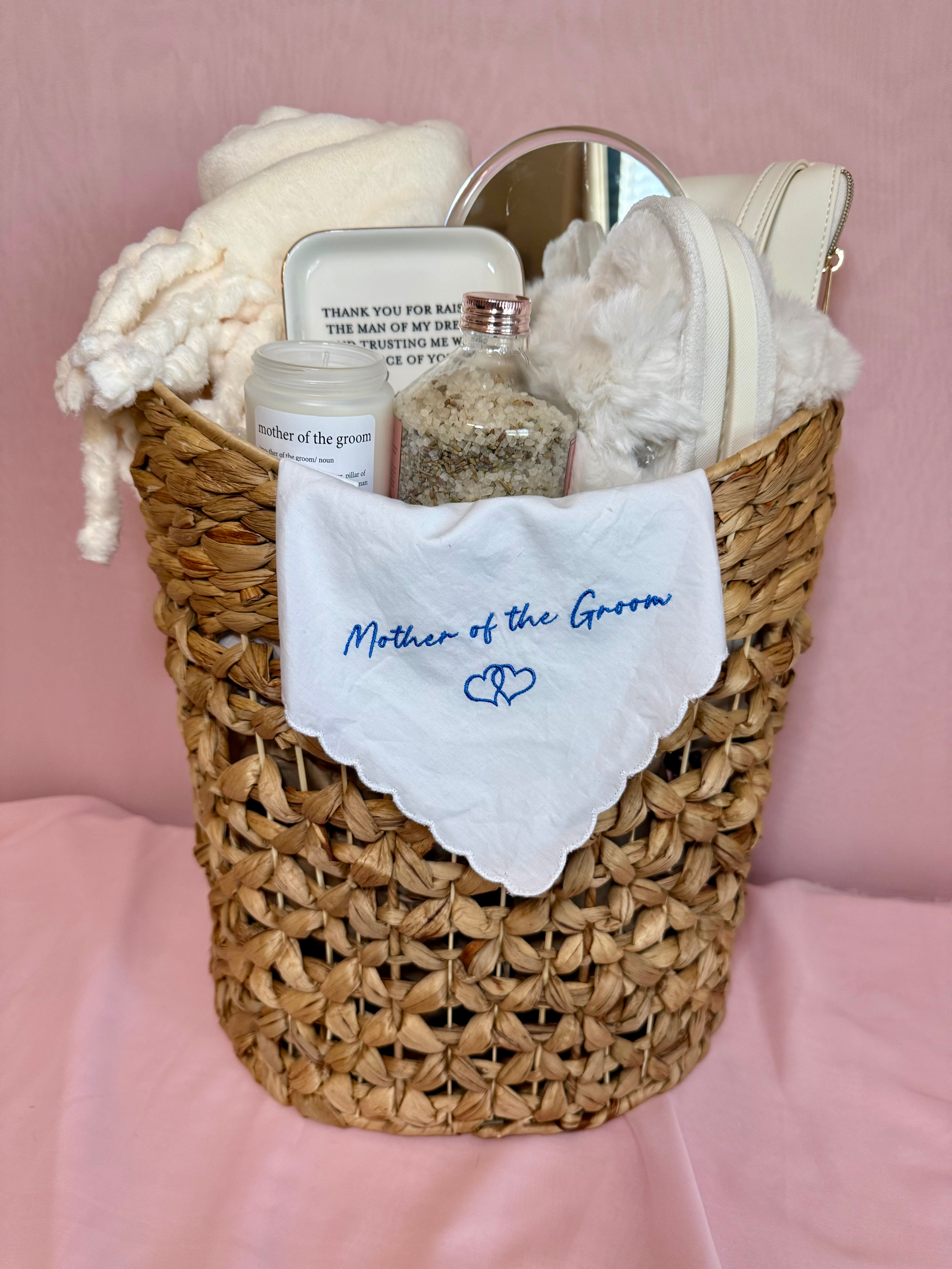 Mother of the Groom medium basket