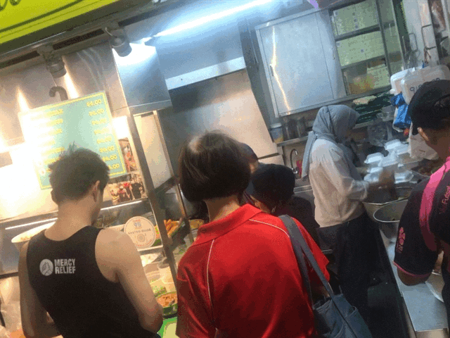 (Halal - Others) Queenstown Lontong 16.GIF