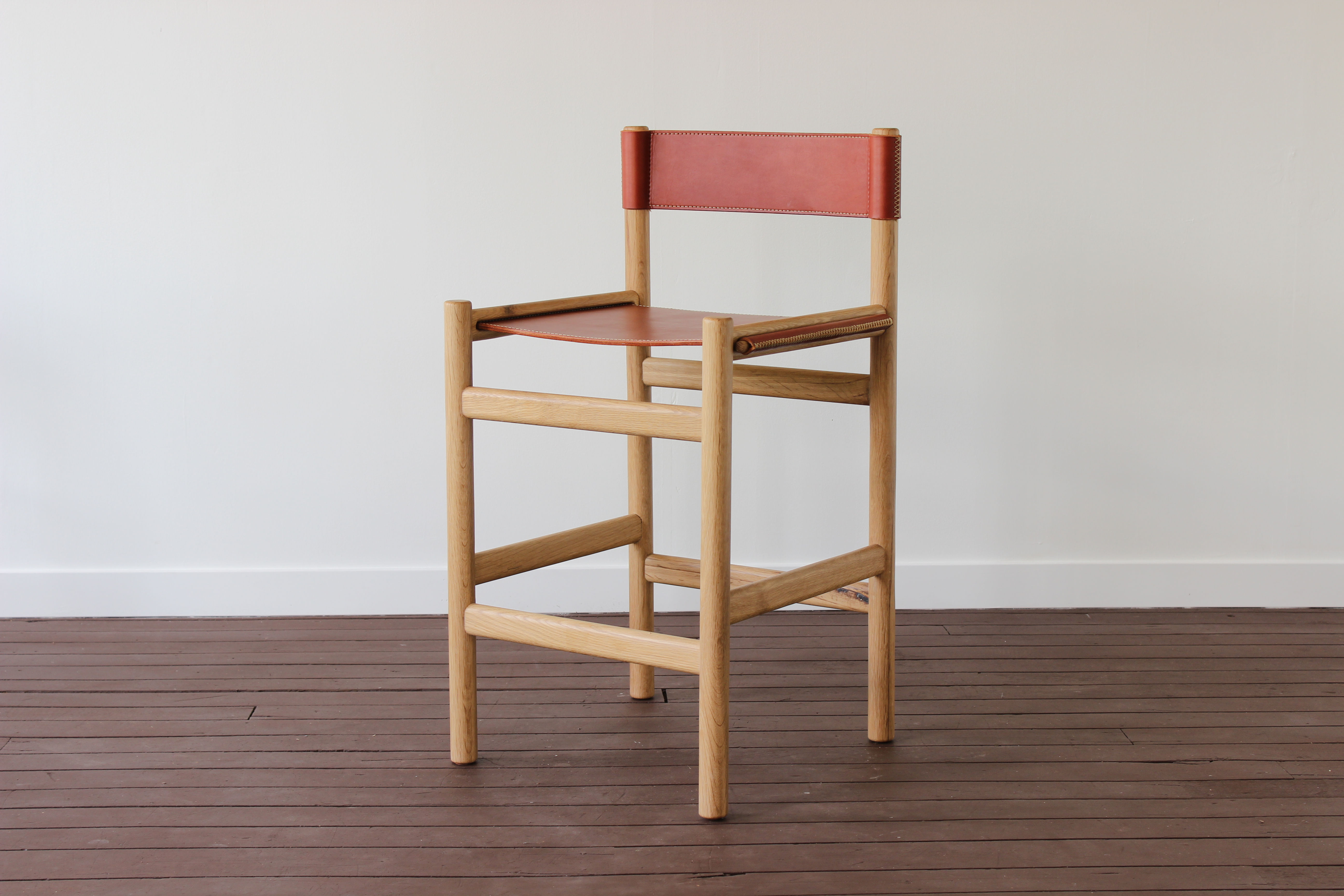Mount Vernon Stool