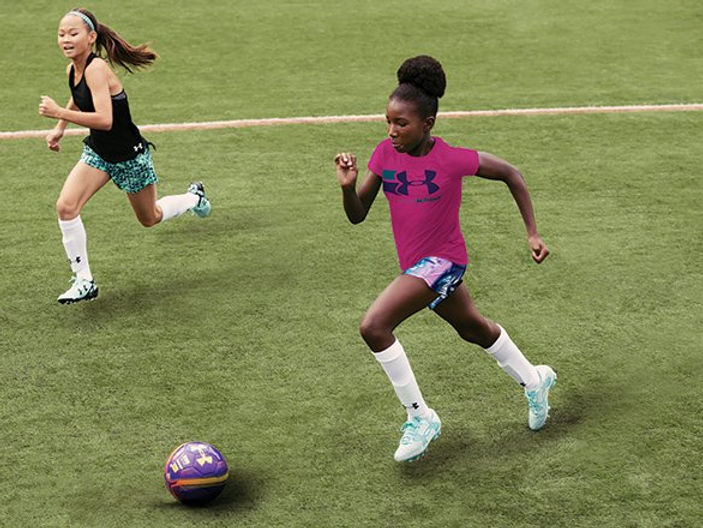 girls soccer1.jpg